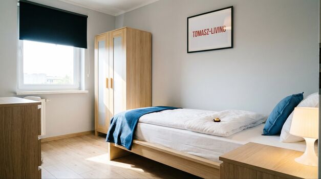 GK10 / TOMASZ-LIVING in HÜCKELHOVEN - Ruhige Zimmer + Kühls. Bild 3 GK10 / TOMASZ-LIVING in HÜCKELHOVEN - Ruhige Zimmer + Kühls. Bild 3