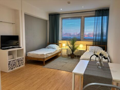 Studio Apartments mit eigener Küche und eigenem Bad Studio Apartments mit eigener Küche und eigenem Bad