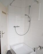 Wohnung 2: Bad mit Dusche Wohnung 2: Bad mit Dusche