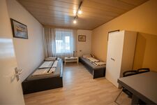 Haus Tanne, Kelsterbach, 8 Min. bis zum Flughafen Bild 12 Haus Tanne, Kelsterbach, 8 Min. bis zum Flughafen Bild 12