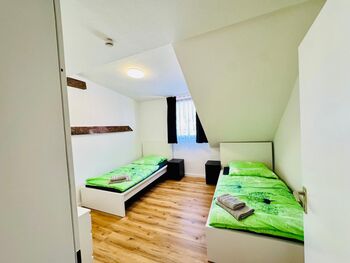 Geräumige und gemütliche Wohnung in Düsseldorf – zentrumsnah Bild 5 Geräumige und gemütliche Wohnung in Düsseldorf – zentrumsnah Bild 5