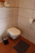 WC WC