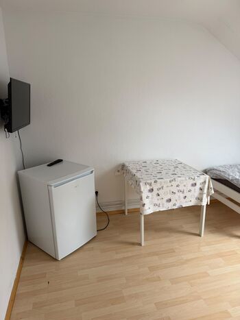 3 Zimmer Wohnung in Karlsruhe Zdjęcie 3 3 Zimmer Wohnung in Karlsruhe Zdjęcie 3
