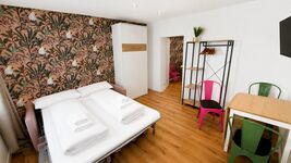 Wohn- Schlafzimmer Wohn- Schlafzimmer