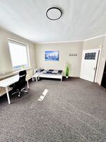 200 m² Wohnung Verl NEU!!! 2-Bäder/2 WC`s/5 Schlafzimmer Picture 8 200 m² Wohnung Verl NEU!!! 2-Bäder/2 WC`s/5 Schlafzimmer Picture 8