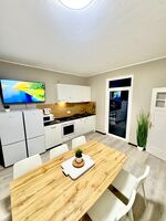 200 m² Wohnung Verl NEU!!! 2-Bäder/2 WC`s/5 Schlafzimmer Picture 1 200 m² Wohnung Verl NEU!!! 2-Bäder/2 WC`s/5 Schlafzimmer Picture 1