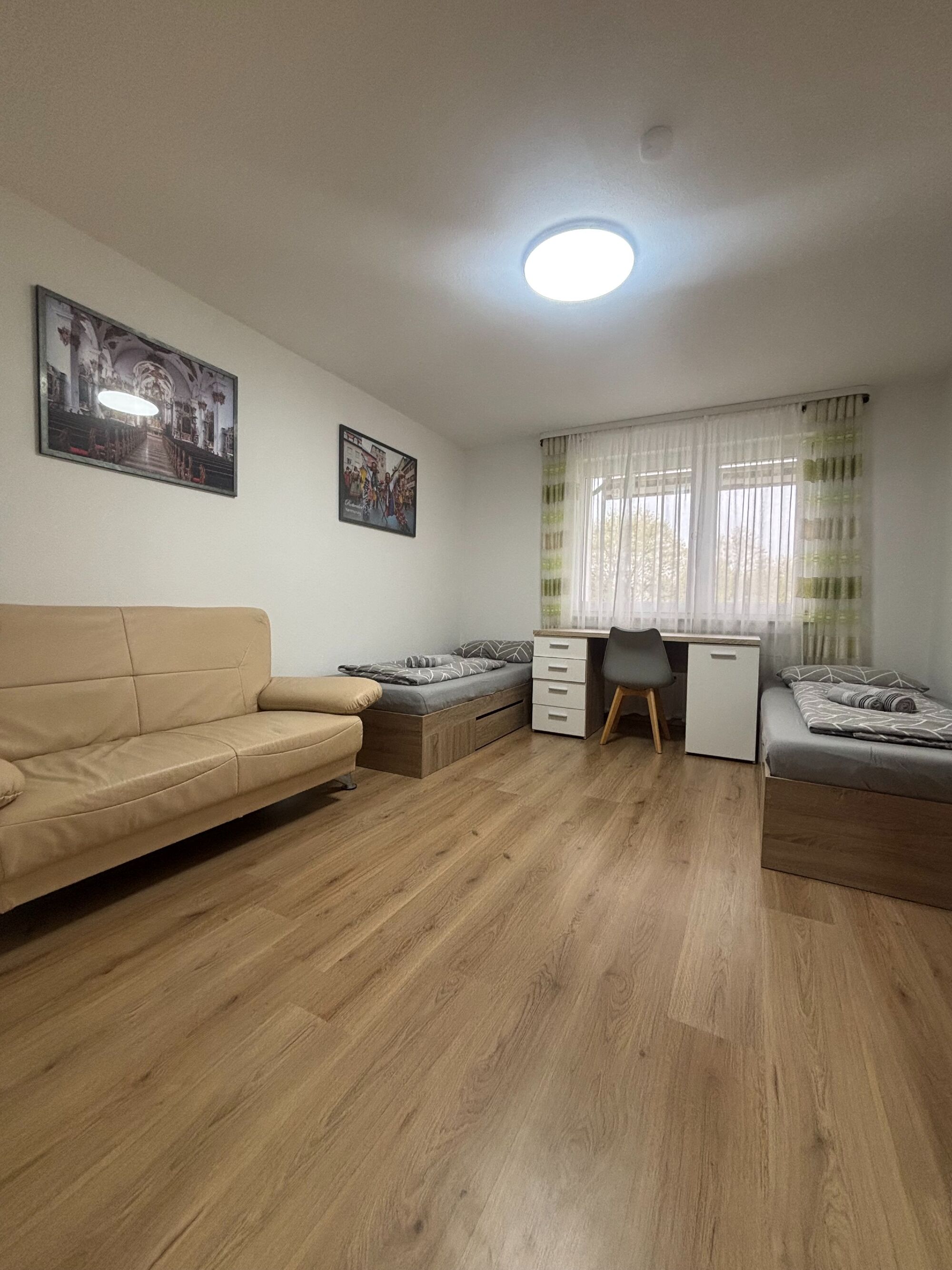 Zimmer 1 (2x Betten) Zimmer 1 (2x Betten)