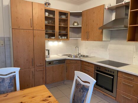 4 gepflegte Monteurwohng. in Wernberg-4 Min. A93, nahe A6, 14 Betten Bild 2 4 gepflegte Monteurwohng. in Wernberg-4 Min. A93, nahe A6, 14 Betten Bild 2