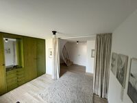 Eingangsbereich mit Garderobe Eingangsbereich mit Garderobe