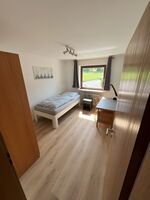 Schlafzimmer 1 (Einzelzimmer) Schlafzimmer 1 (Einzelzimmer)