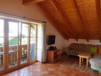 Wohnbereich mit Couch Wohnbereich mit Couch