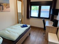 Einzelzimmer mit eigenem Bad Einzelzimmer mit eigenem Bad