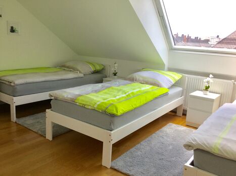 Monteurunterkunft Bruchsal Zentrum | 2 Wohnungen | je 5 Personen Picture 2 Monteurunterkunft Bruchsal Zentrum | 2 Wohnungen | je 5 Personen Picture 2