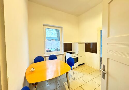 Monteurzimmer // TOP Lage // private parking // Garten Picture 5