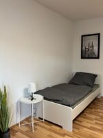 Moderne Unterkunft in Hoppegarten Bild 8