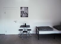 Monteurzimmer Neumarkt Zentrum – mit Parkplatz Bild 10