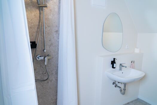 Top eingerichtet | 2-Zimmer Wohnungen| Parken u. WLAN | Bild 5