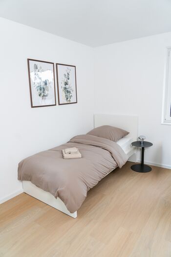 Top eingerichtet | 2-Zimmer Wohnungen| Parken u. WLAN | Bild 2