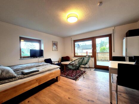 Möblierte Wohnung mit Garten und Grill Bild 2