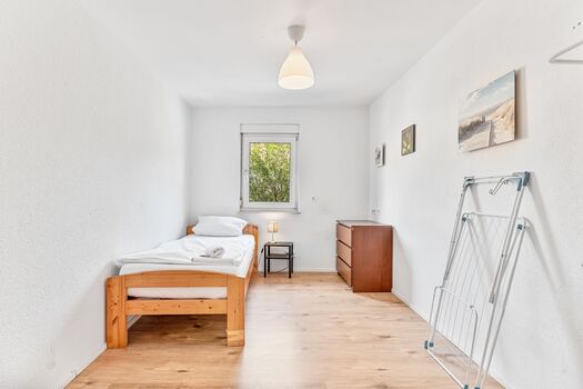 NEU Monteurhaus in Nürtingen, WiFi, Smart TV, Waschmaschine Bild 5