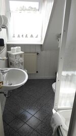 große Ferienwohnung am Rhein Bild 8