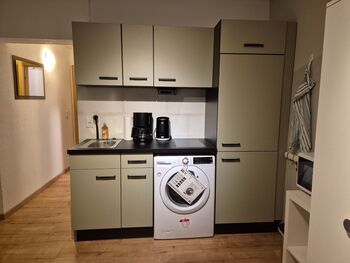 Haus Lina Monteur- und Ferienwohnungen von 1 bis 12 Personen Bild 3