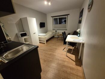 Haus Lina Monteur- und Ferienwohnungen von 1 bis 12 Personen Bild 5