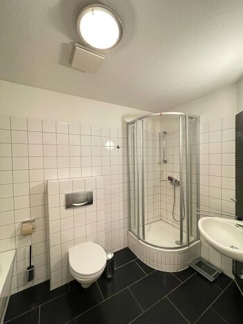 Badezimmer 1