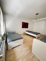Schlafzimmer 4