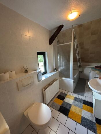 Altes Bierhaus *10 Minuten bis Koblenz* Monteurzimmer Zimmervermietung Picture 4