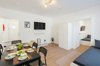 Moderne Monteurwohnungen in Duisburg u. Kamp-Lintfort Picture 2