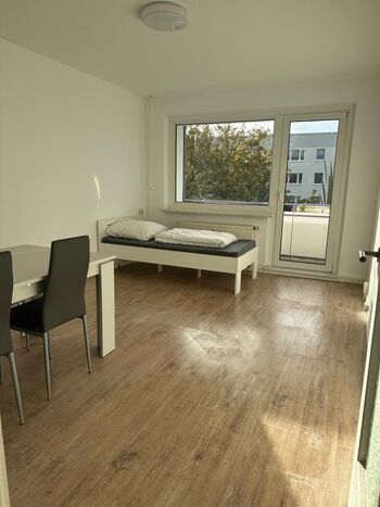 3-Raum Wohnung mit Parkplatz in Rostock