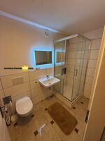 monteurzimmerKING in Aurach Bild 6