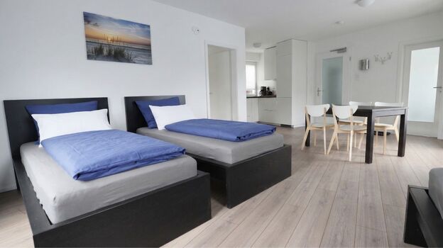 Frankfurter Bett | 2-50 Personen | Highspeed-W-Lan | Einzelbetten