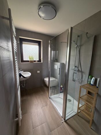 Gemeinschaftsbad 1. OG