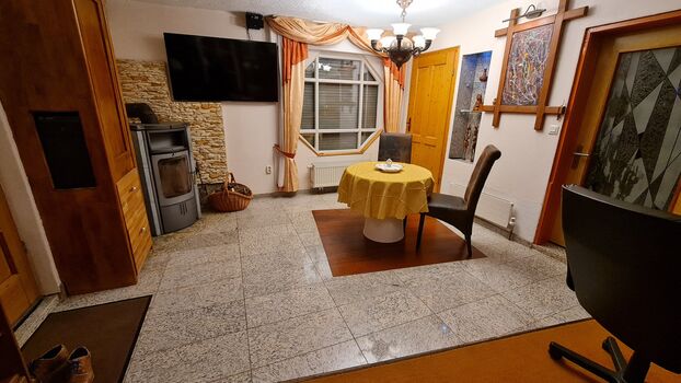 Behagliches Haus mit Kamin und Wärmepumpe Picture 5