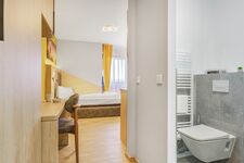 Hotel | EIGENE Küche | Parken | Neu | Smart TV Bild 18