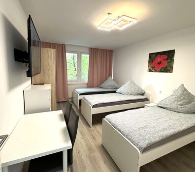 Monteurunterwohnungen in Krefeld. MAX 32 Personen Bild 4