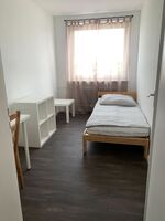 Schlafzimmer 4