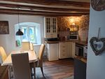 Ruhig und im grünen gelegenen Haus Bild 14