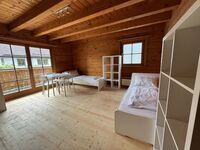 Apartmenthaus und Ferienwohnung Mammendorf // Creativ Wohnen Bild 8