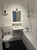 Hometime24 Eschweiler – Frisch renoviert, WLAN inklusive Bild 4