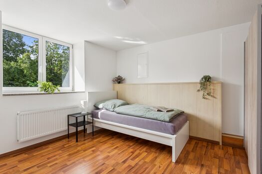 8 Apartments | Einzelzimmer | 1-11 Personen | komplett ausgestattet