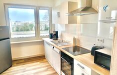 Voll ausgestattete Küche