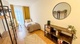 NI Innenstadt | 24 Betten | 5 Wohnungen | Küche | Parken 50m Picture 17