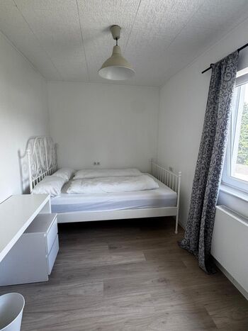 Gästehaus Köln Nord, Zimmer für 3 Gäste, Parkplatz Picture 2