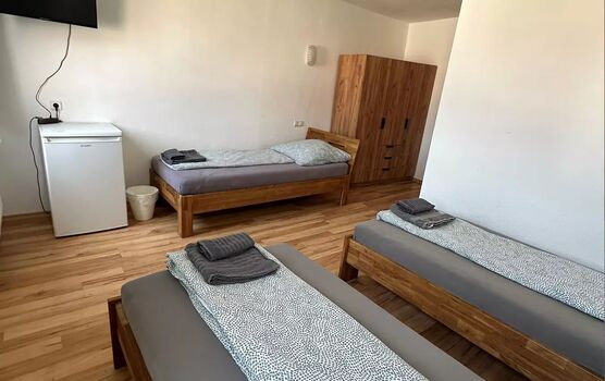 .: Monteurzimmer: Günzburg, Leipheim, Ichenhausen, Burgau :. Bild 3