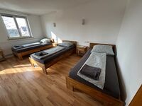 .: Monteurzimmer: Günzburg, Leipheim, Ichenhausen, Burgau :. Obrázok 12