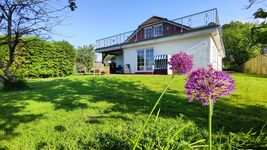 Großes Ferienhaus modern und gemütlich für 12 Personen Picture 1