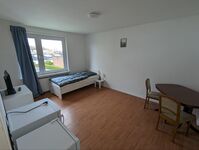 Moderne 3-Zimmer-Wohnung + Gäste-WC, Vollbad, WaMa, SpüMa,TV Zdjęcie 9